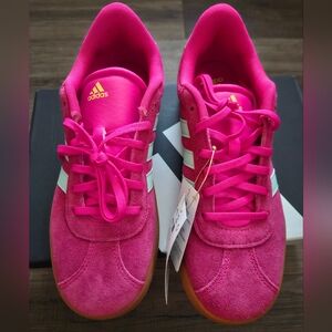 New Kid's Bright Pink Suede Sneakers
